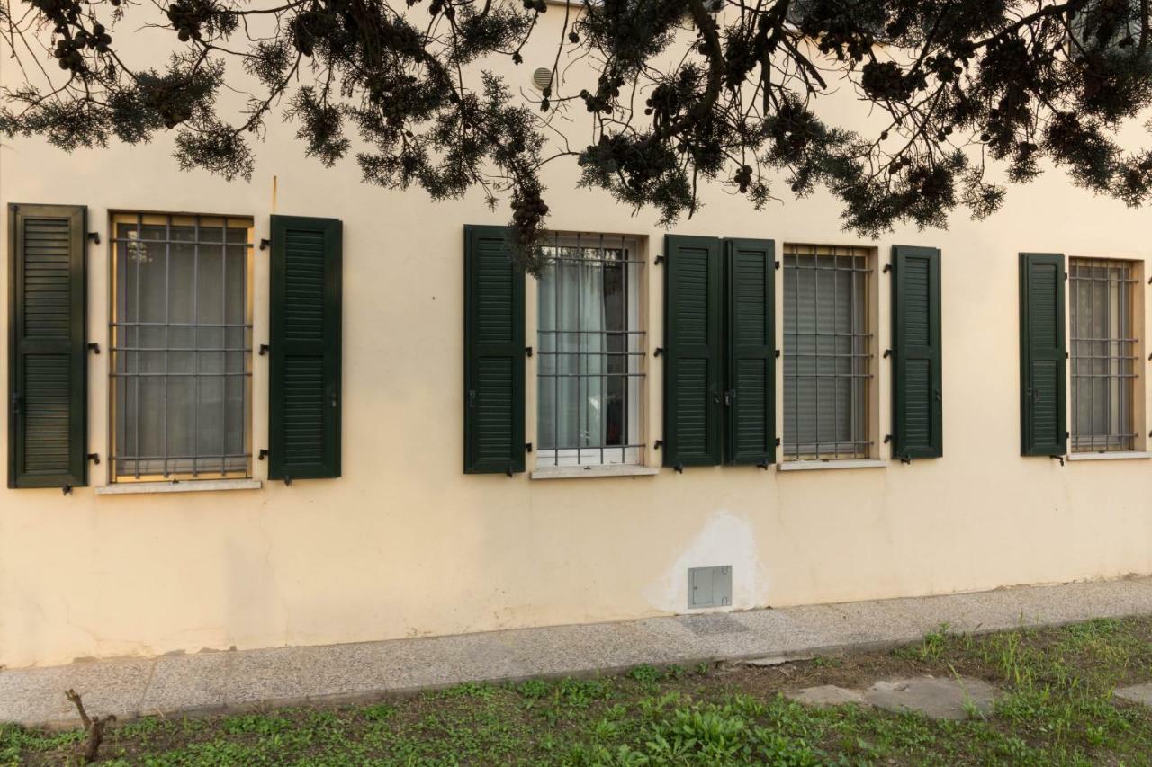 Apartamento La Rosa Ferrara Exterior foto